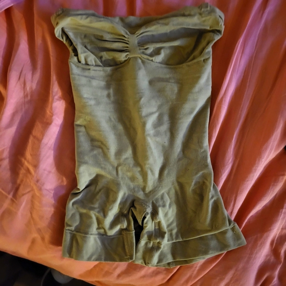 Medium SKIMS bodysuit